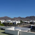 Sun Grove & Villa Playa Blanca (Lanzarote)