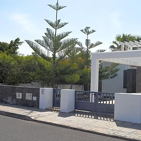 Sun Grove & Villa *