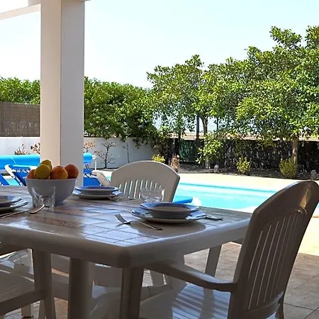 Sun Grove & * Playa Blanca (Lanzarote)