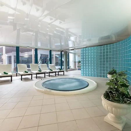 Вилла Sun Grove &